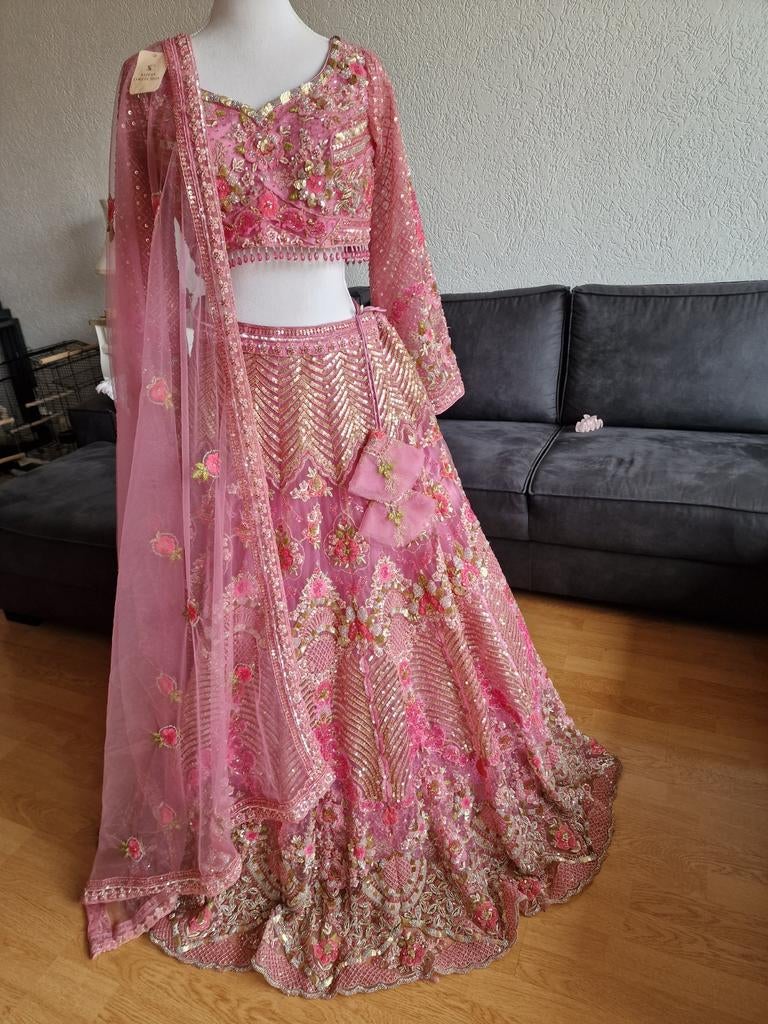 Indiase kleding lehenga/ gagrah  NIEUW!!, Kleding | Dames, Ophalen of Verzenden, Nieuw, Overige typen