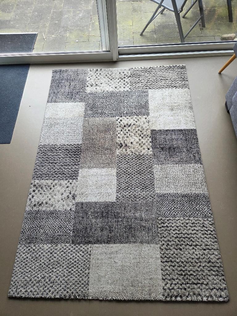 Vloerkleed geblokt (beige bruin wit grijs zwart), Huis en Inrichting, Ophalen, Gebruikt, 150 tot 200 cm, 200 cm of meer