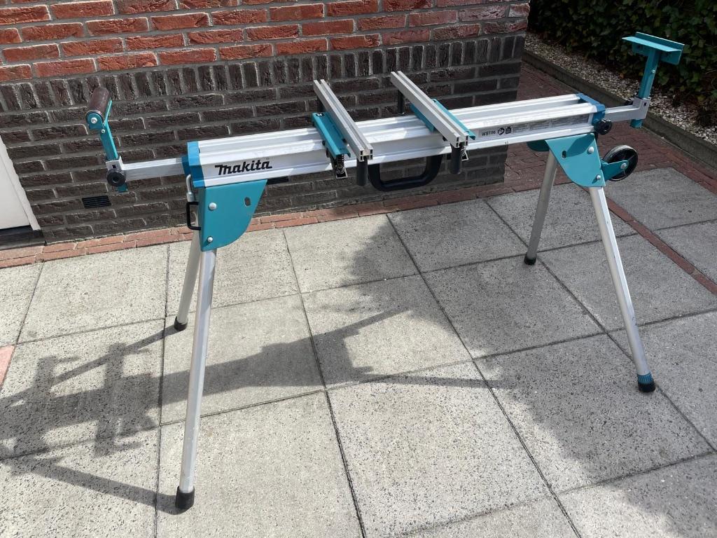 Makita onderstel afkortzaag, Ophalen, 70 mm of meer, Zo goed als nieuw, Makita