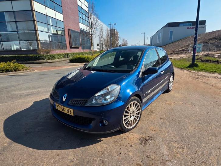 Renault Clio 1.4 16V 72KW 3-DRS E4 2006 Blauw RS Look Uniek!, Auto's, Renault, Particulier, Clio, ABS, Airconditioning, Alarm