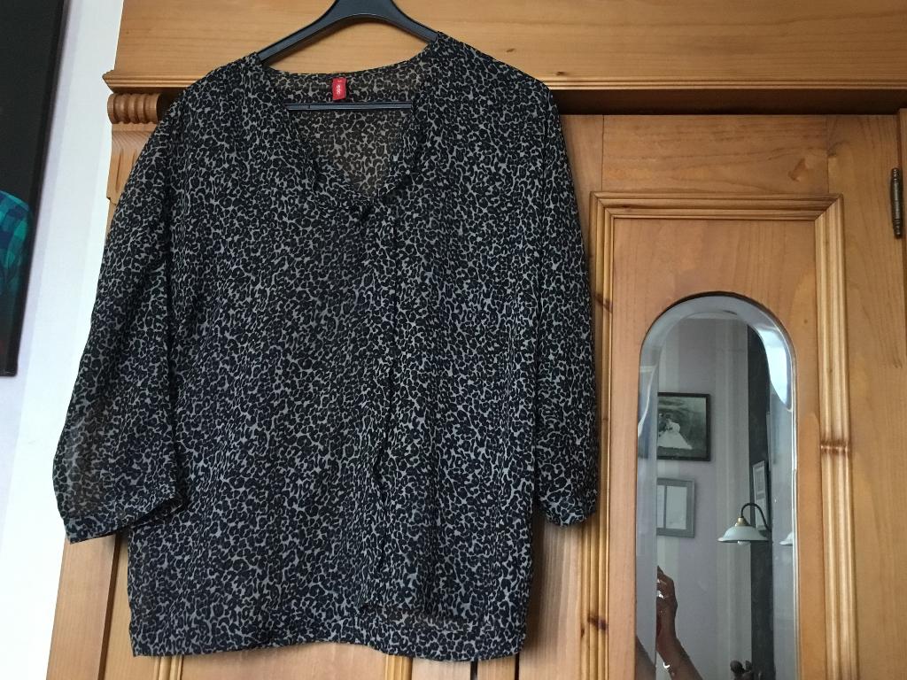 Iets transparante blouse van edc. Maat m, Maat 38/40 (M), Zwart, Ophalen of Verzenden, Zo goed als nieuw