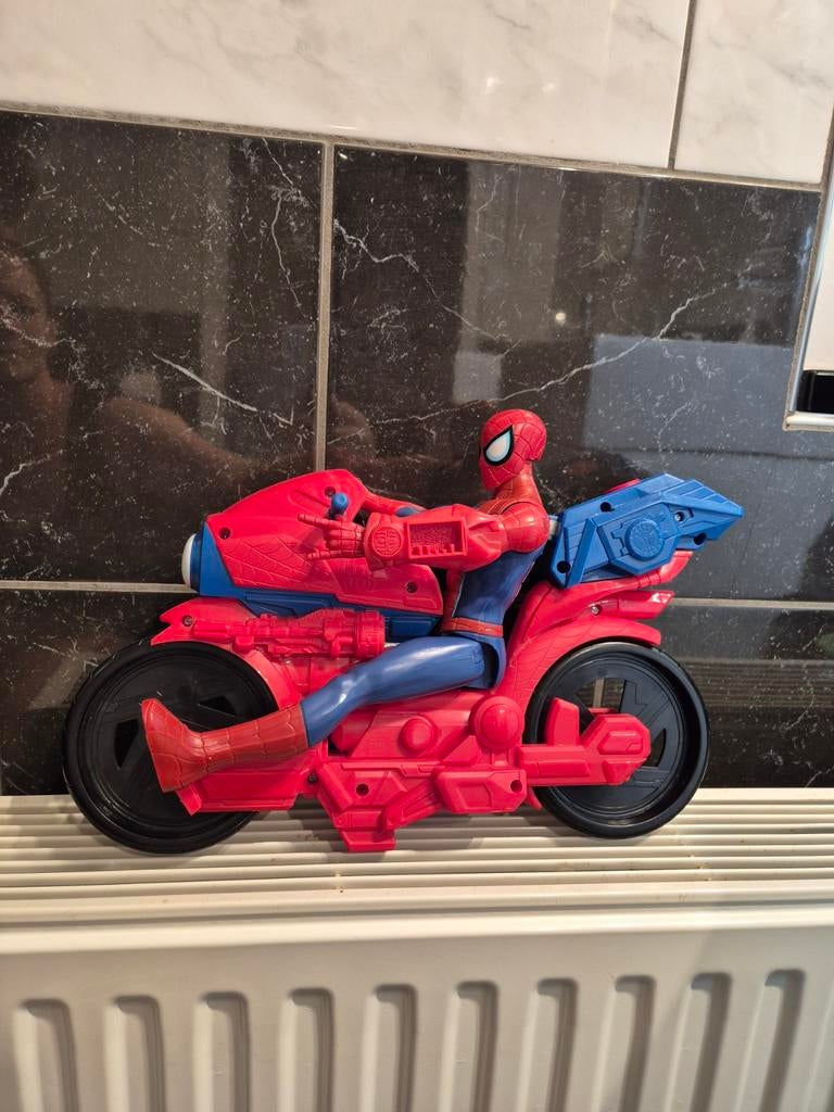 Spiderman Motor met Geluid - Zo Goed als Nieuw, Ophalen of Verzenden, Zo goed als nieuw
