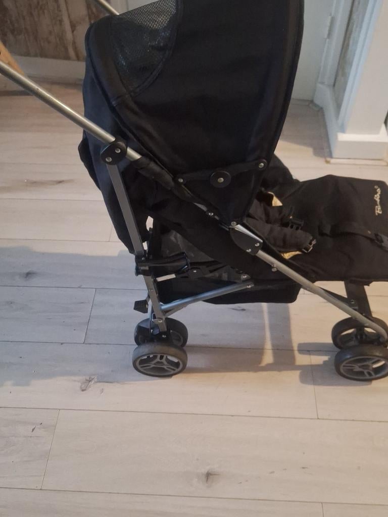 Bambino buggy - Compact en handig voor onderweg, Kinderen en Baby's, Buggy's, Gebruikt, Overige merken, Verstelbare rugleuning
