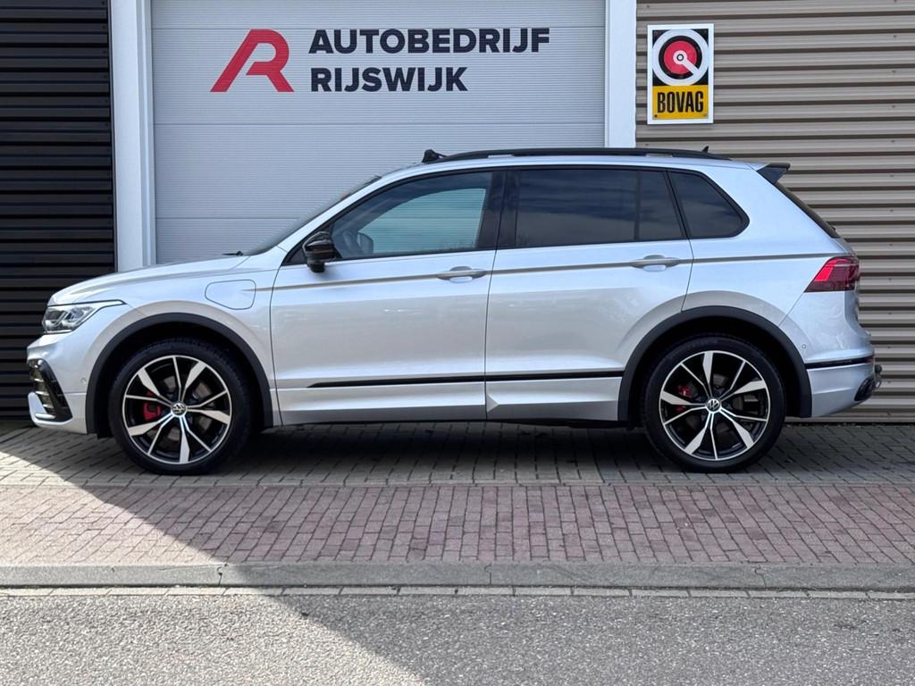 Volkswagen TIGUAN 1.4 TSI eHybrid R-Line Memory/Pano/360, Auto's, Volkswagen, 12 maanden, 4 cilinders, Hybride Elektrisch/Benzine