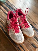 Zaalschoenen sportschoenen Asics, Sport en Fitness, Volleybal, Ophalen of Verzenden, Gebruikt, Schoenen