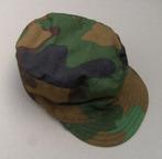 pet jungle camouflage  -  maat 57, Verzamelen, Militaria | Algemeen, Ophalen of Verzenden, Landmacht, Nederland, Helm of Baret