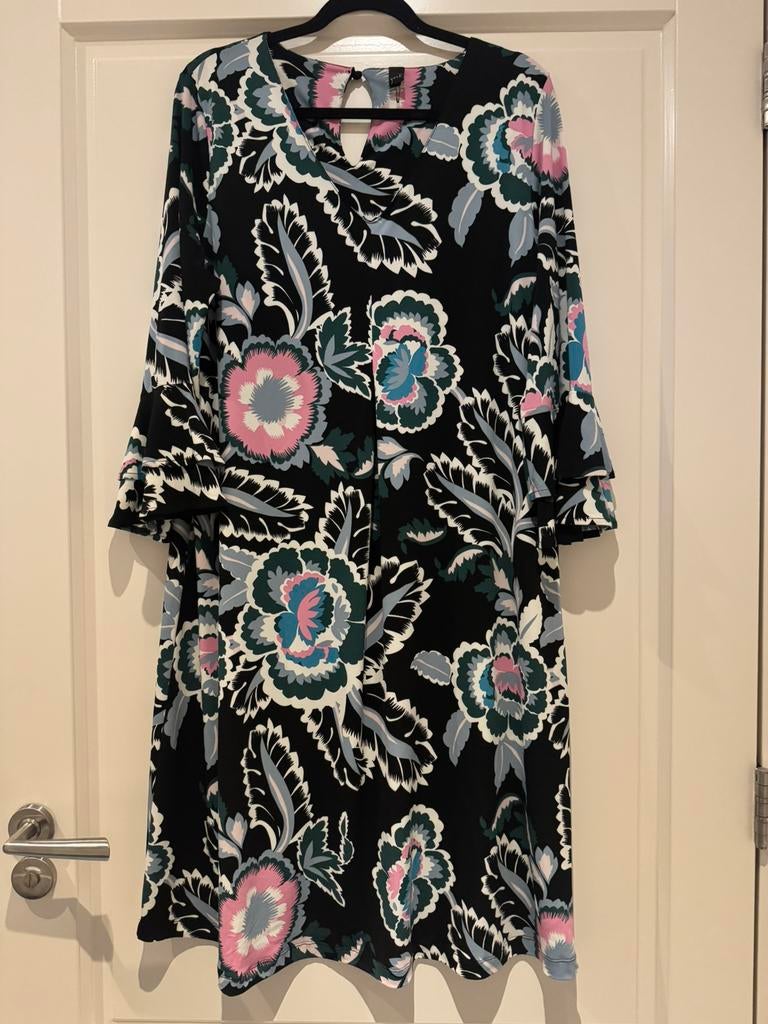 Yoek jurk nieuw met print, Ophalen of Verzenden, Nieuw, Zwart, Jurk