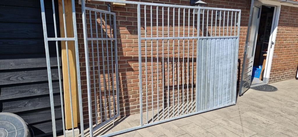 Kennel front met deur, Ophalen, 110 cm of meer, 100 cm of meer