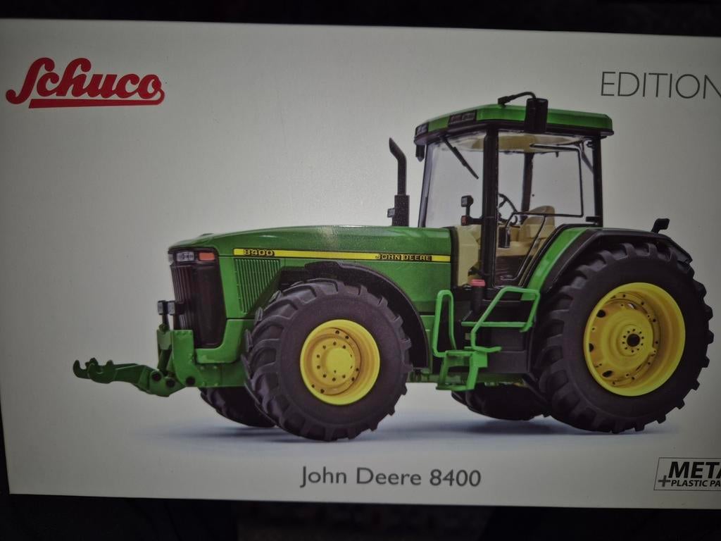 Schuco John Deere 8400 modeltractor, Ophalen of Verzenden