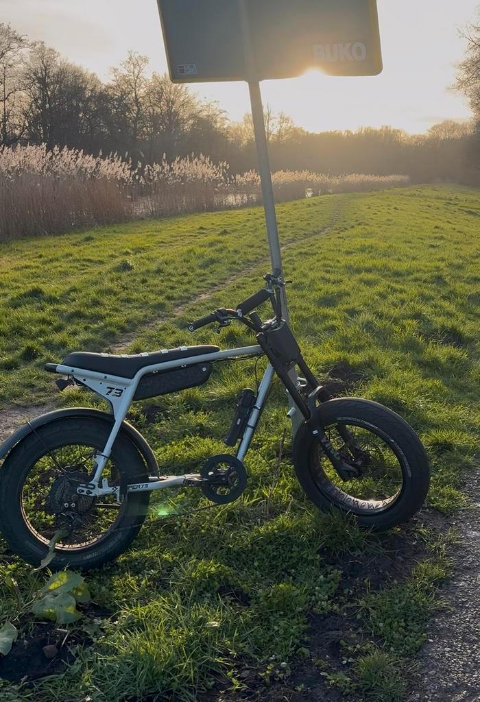 Custom super73 zx, Fietsen en Brommers, Elektrische fietsen, Gebruikt, Overige merken, 59 cm of meer, 50 km per accu of meer, Ophalen