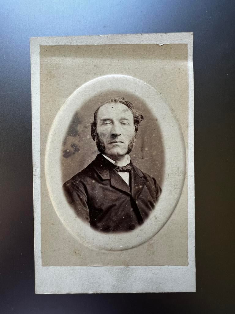 Cdv Carte de visite, R.Huig Wageningen, predikant 1865, Verzamelen, Foto's en Prenten, Ophalen of Verzenden, Voor 1940, Zo goed als nieuw