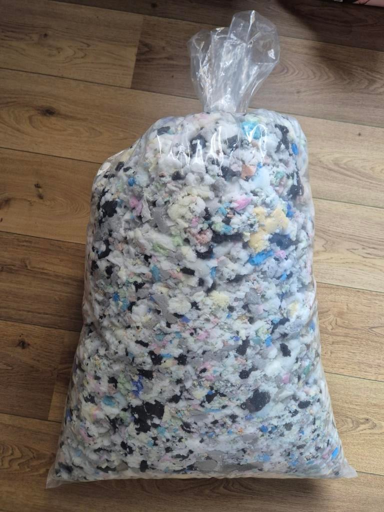 Zak met schuimvlokken, Ophalen