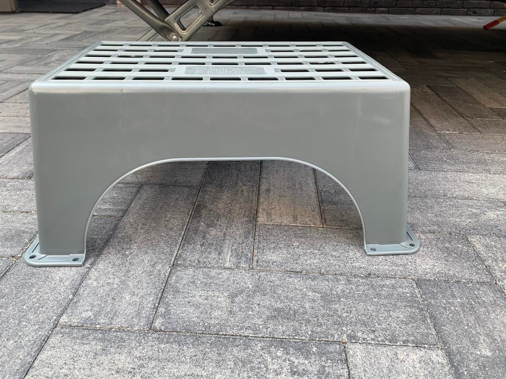 Caravan opstapje, Ophalen of Verzenden, Zo goed als nieuw