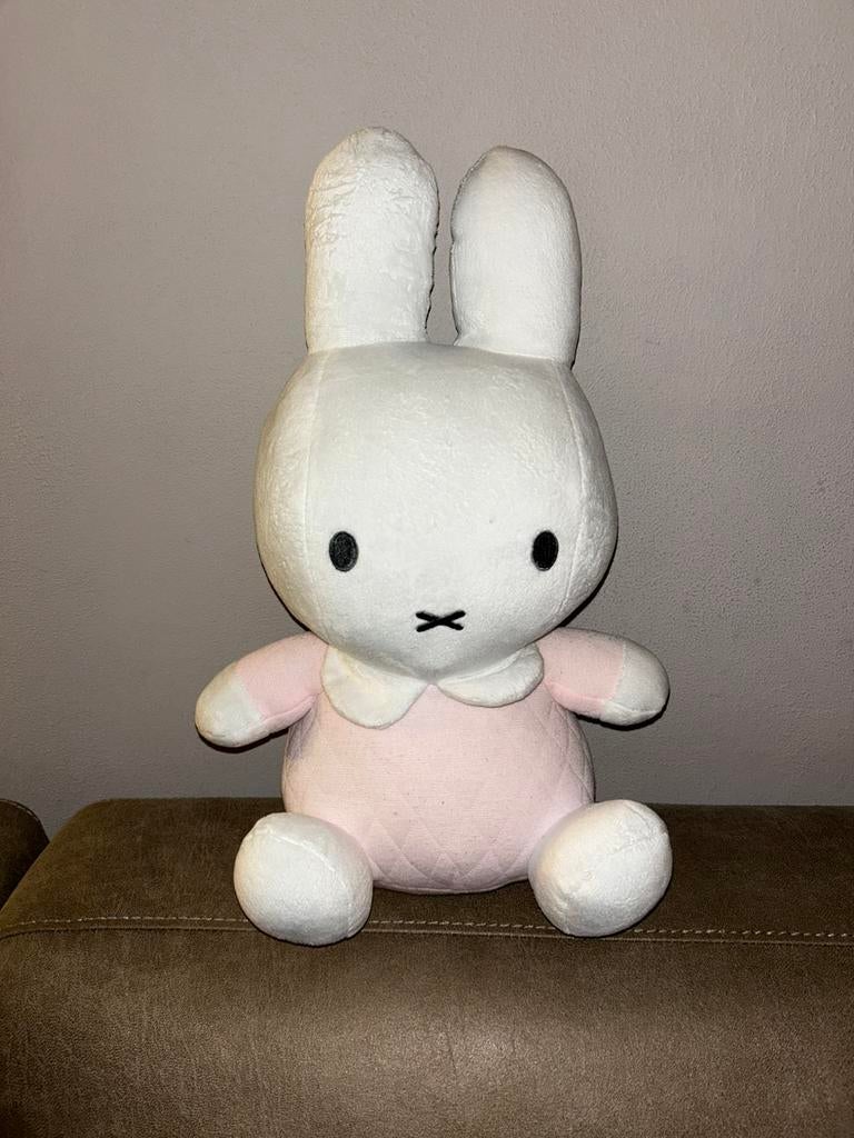 Miffy Knuffel - Zacht en Schattig!, Ophalen of Verzenden, Zo goed als nieuw, Overige typen