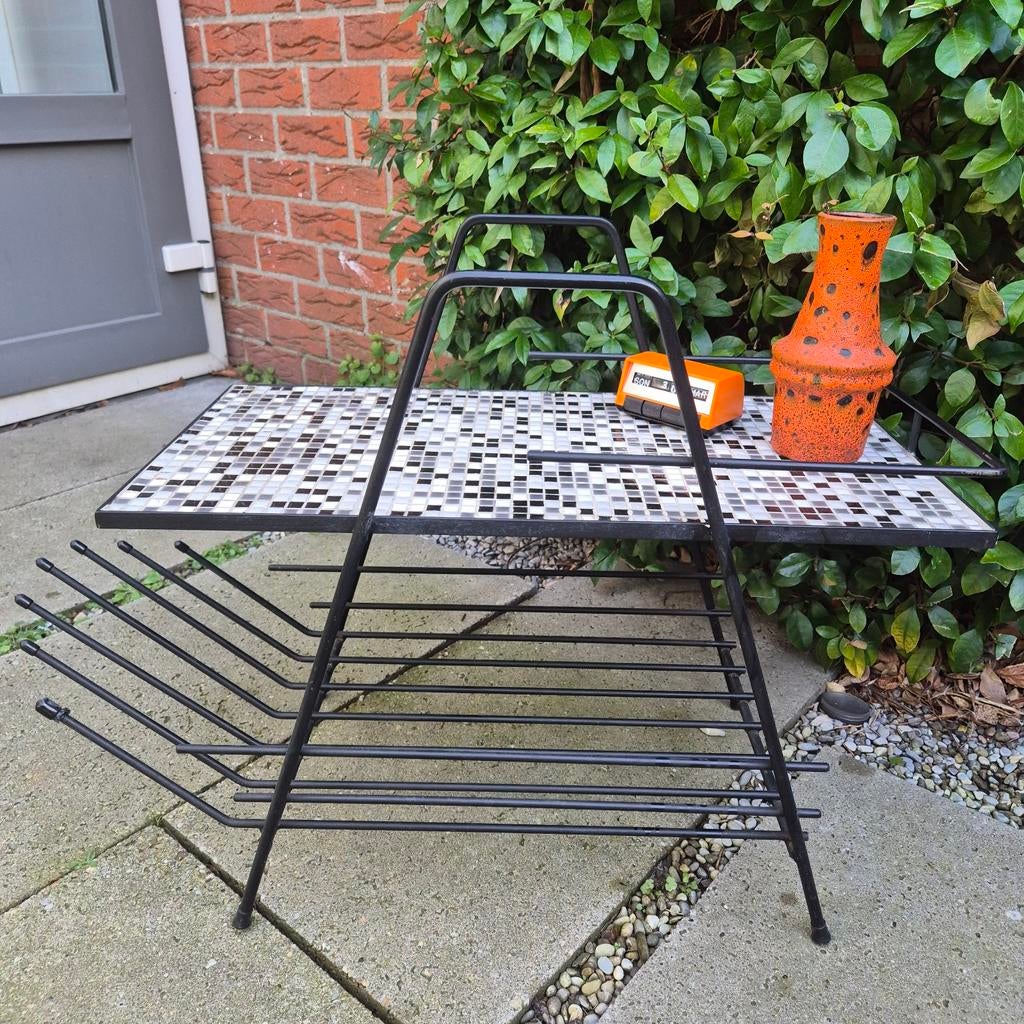 Vintage bijzettafel van staal&keramiek tegeltjes, seventies, Ophalen, Zo goed als nieuw