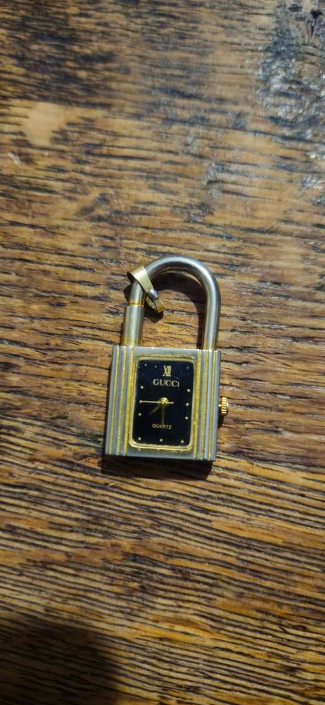 Vintage Gucci Padlock Watch - origineel slot horloge - Swiss, Verzamelen, Sleutelhangers, Ophalen of Verzenden, Gebruikt, Merk