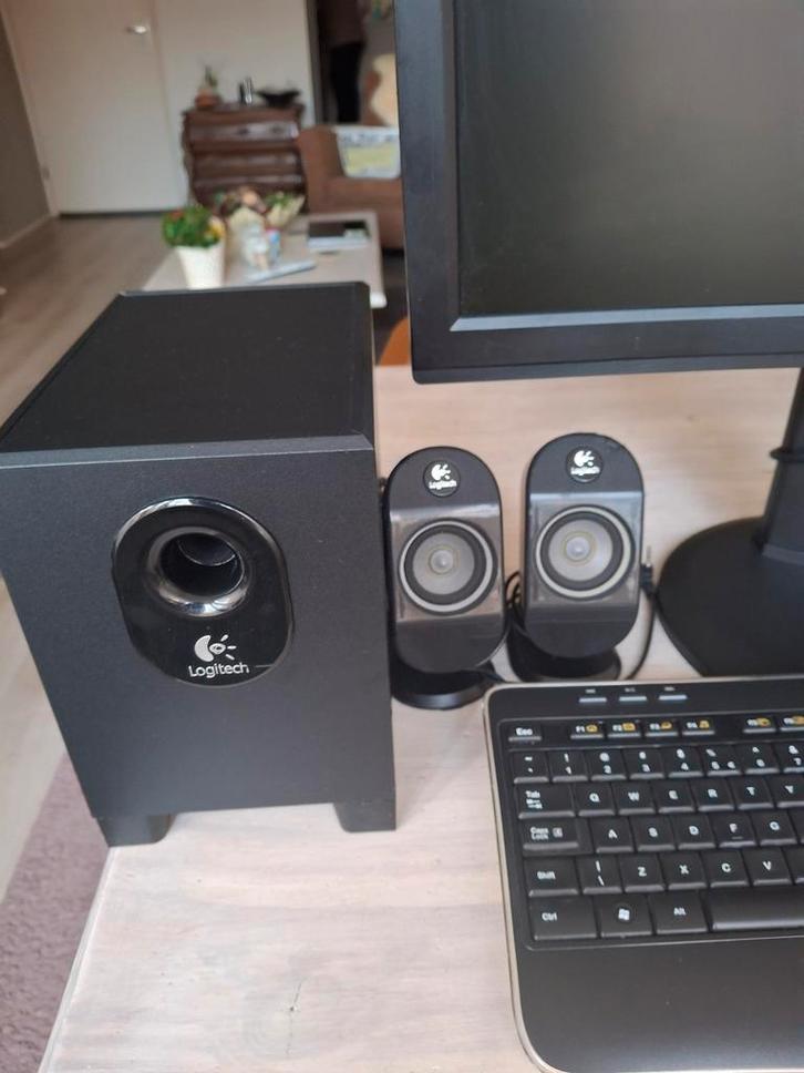 Logitech 2.1 speakerset, Computers en Software, Pc speakers, Ophalen of Verzenden