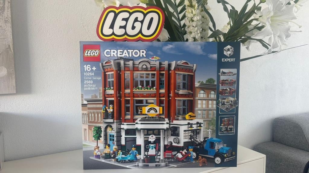 Lego Creator Corner Garage 10264, Kinderen en Baby's, Speelgoed | Duplo en Lego, Lego, Nieuw, Ophalen of Verzenden, Compleet