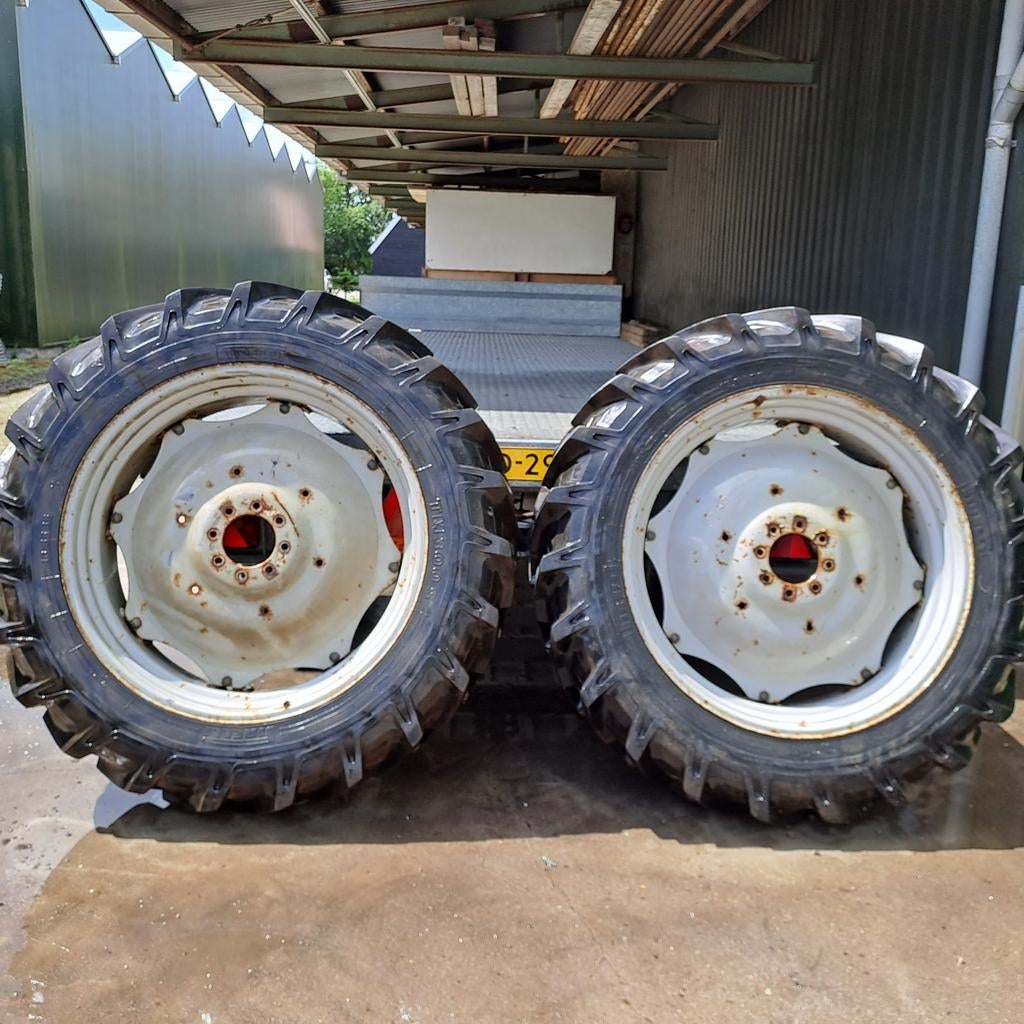 Te koop trekkerbanden met velg, Auto-onderdelen, Ophalen, Spatbord