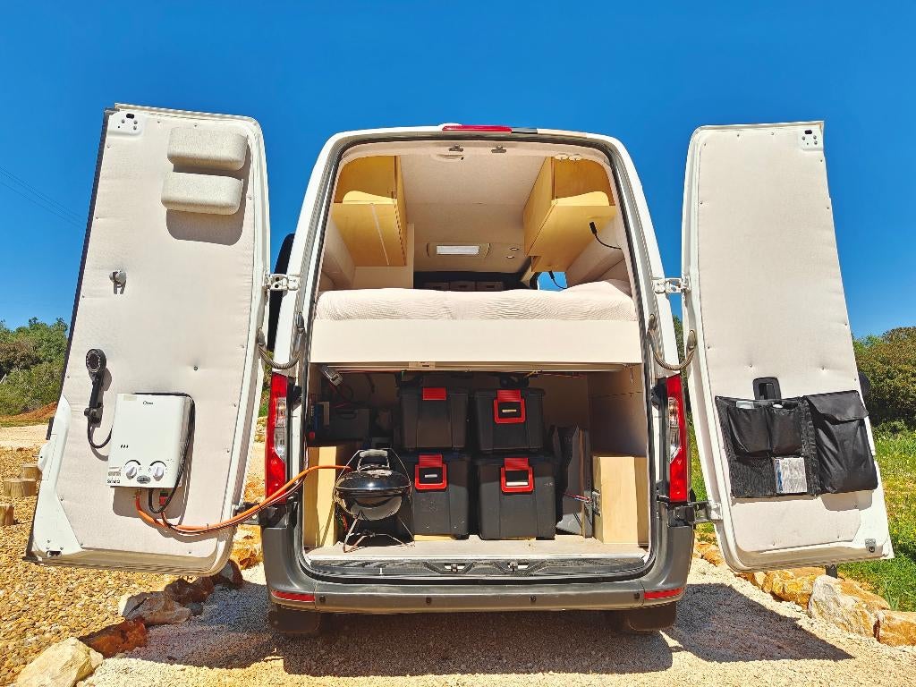 Caravans And Camping Mercedes