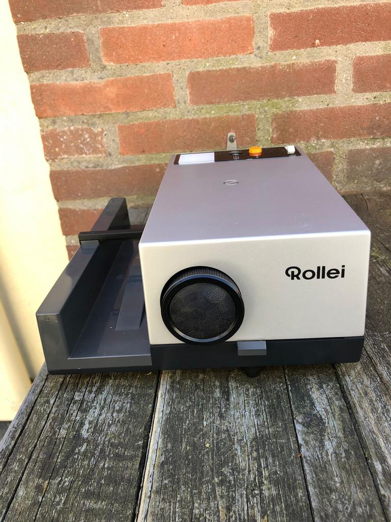 Dia projector Rollei P350 A autofocus, Ophalen, Gebruikt