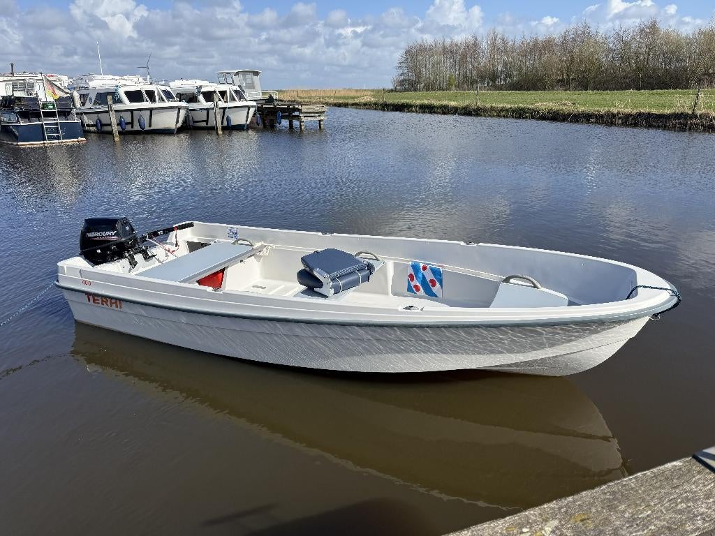 Zeer nette Terhi 400 met Mercury 9,9 pk met trailer, Ophalen, Overige materialen, Tot 10 pk, Zo goed als nieuw