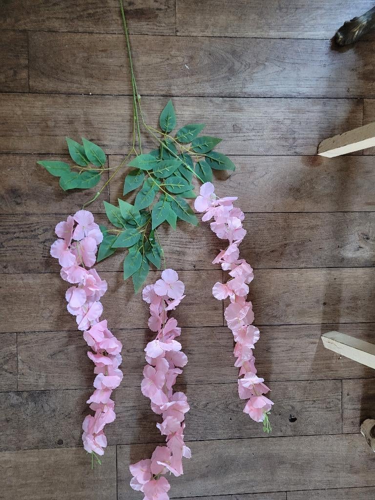 Kunst Wisteria roze per tak 3 bloemen per tak 3.50, Belle Vieille Brocante, Nieuw, Ophalen of Verzenden, Jolandamonsieurs@gmail.com