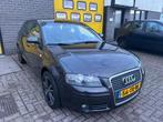 Audi A3 Sportback 1.6 FSI Ambition|apk 1-2027, Voorwielaandrijving, 15 km/l, Gebruikt, Parkeersensor