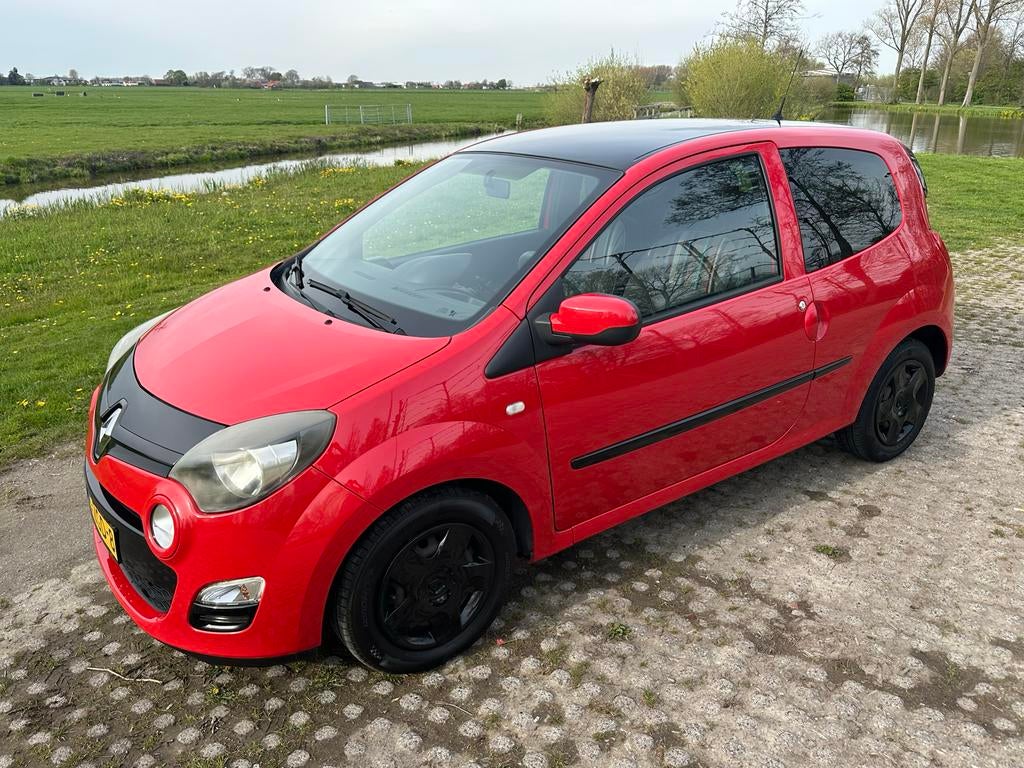 Renault Twingo 1.2 55KW E3 2012 Rood, Auto's, Renault, Particulier, Twingo, Benzine, A, Hatchback, Handgeschakeld, Origineel Nederlands