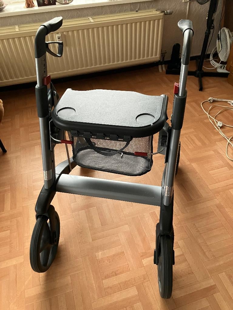 Rollator - Active (6 maanden oud), Diversen, Ophalen, Opvouwbaar, Nieuw