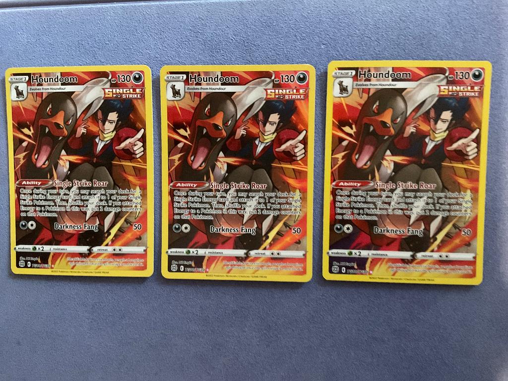 Houndoom (BRS TG10) Pokemon kaart/ full art, Ophalen of Verzenden, Zo goed als nieuw