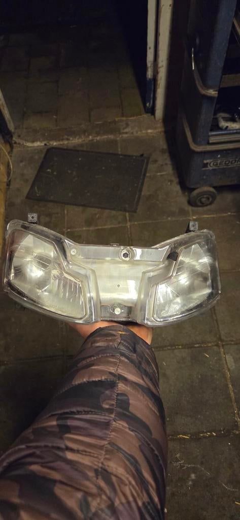 Mooie heldere koplamp voor Aprilia SR Factory, Fietsen en Brommers, Ophalen of Verzenden