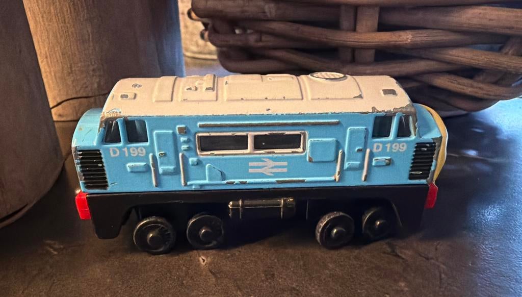 Thomas & Friends D199 Houten Trein Limited Edition, Kinderen en Baby's, Speelgoed | Overig, Ophalen of Verzenden, Gebruikt, Jongen of Meisje