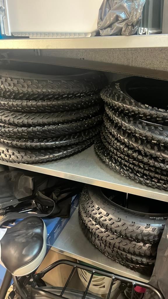 Fatbike buitenbanden merk kenda, Ophalen, Nieuw, Band