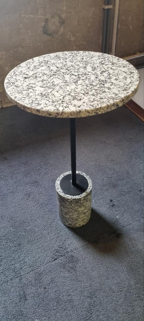 Sidetable Gunnar van Dutch Bone - Nieuw in doos, Huis en Inrichting, 50 tot 100 cm, Modern, Industrieel, Overige materialen, Rond
