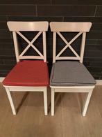 Twee witte IKEA Ingolf stoelen met zitkussens, Huis en Inrichting, Stoelen, Ophalen, Gebruikt, Twee, Wit