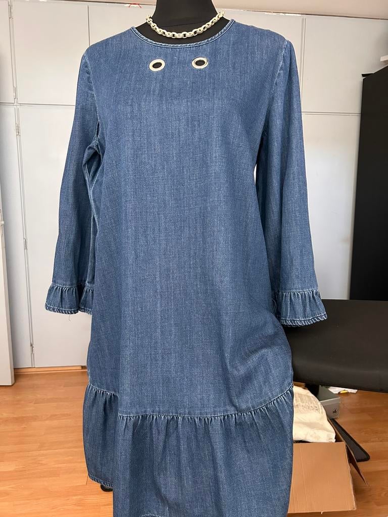 Mooie soepel vallend denim jurkje 40, Maat 38/40 (M), Blauw, Ophalen of Verzenden, Zo goed als nieuw