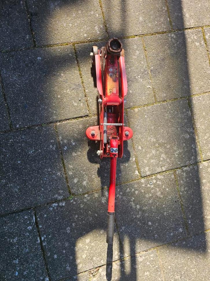 autokrik 2000KG - Garagekrik - hydraulische 2 ton krik, Auto diversen, Krikken, Gebruikt, Garagekrik, Hydraulisch, Ophalen of Verzenden