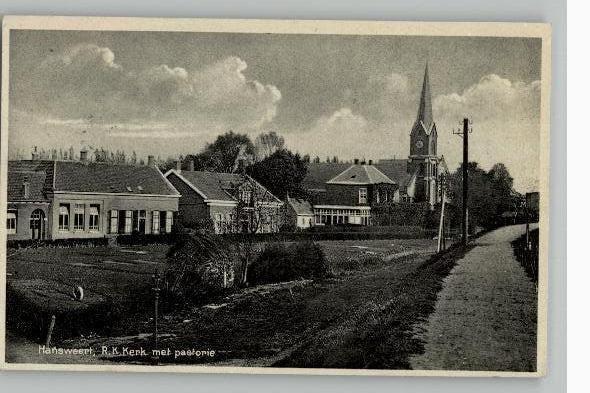 Hansweert R.K. Kerk met Pastorie