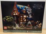 (GESEALD) Lego 21325 Medieval Blacksmith, Ophalen of Verzenden, Nieuw, Complete set, Lego