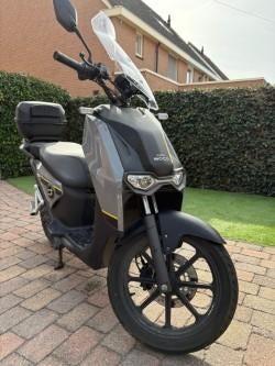 Super Soco CPX elektrische scooter met 2 accu's, Ophalen, Overige modellen, Maximaal 45 km/u, Elektrisch