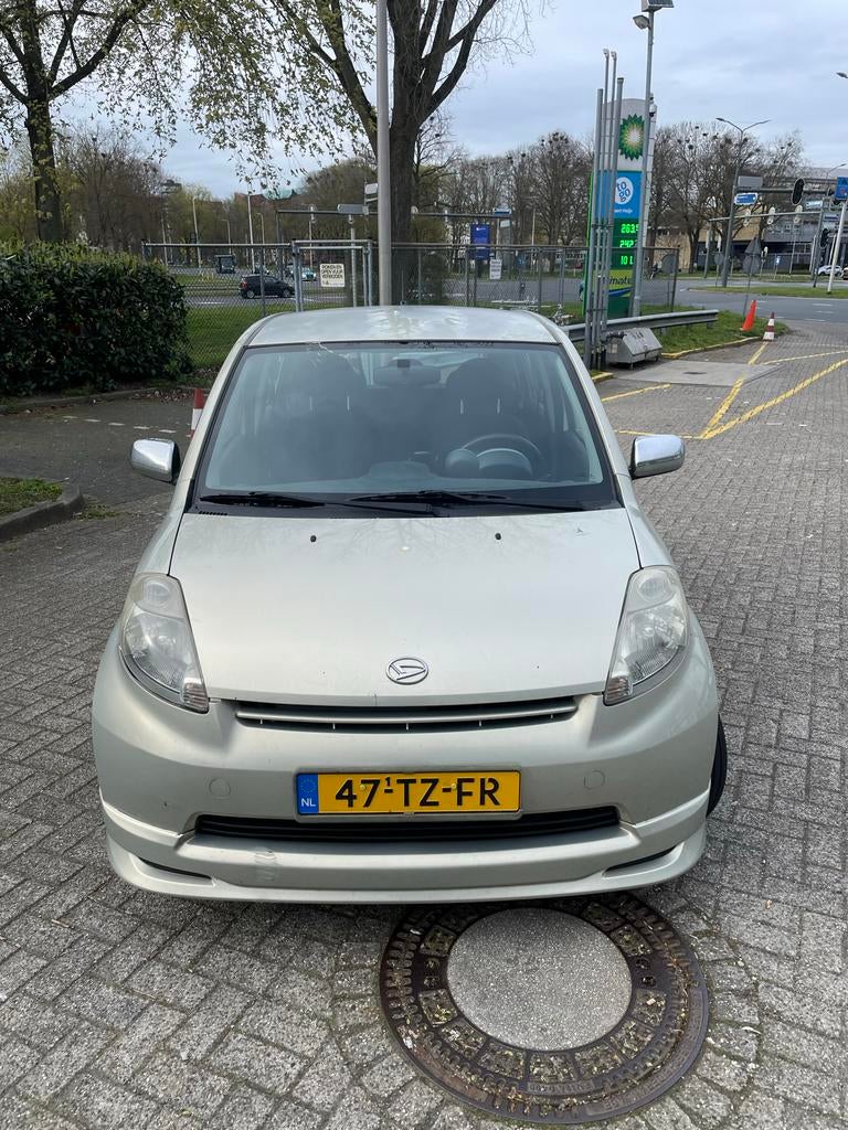 Daihatsu Sirion 1.3 2007 Beige, Voorwielaandrijving, 31 €/maand, 4 cilinders, Beige
