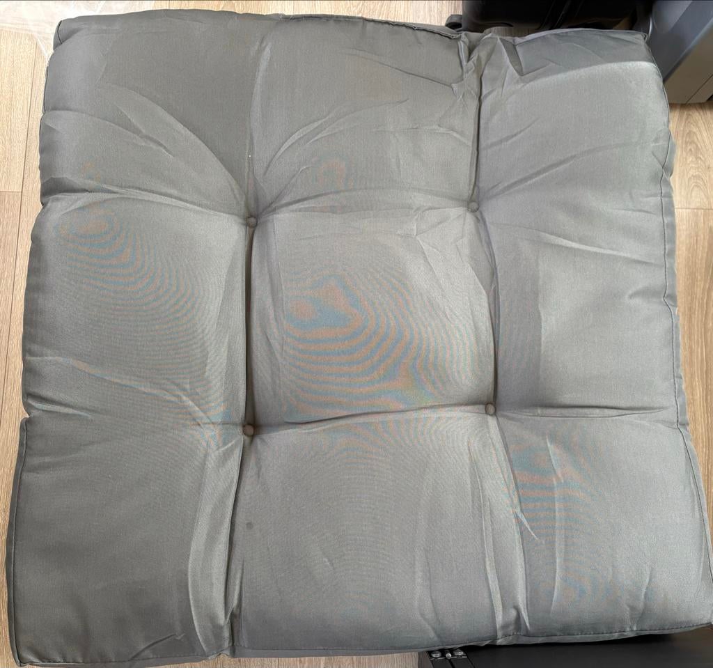 Twee grijze palletkussens 80x80 cm, Huis en Inrichting, Woonaccessoires | Kussens, Ophalen, Gebruikt, Grijs, Vierkant