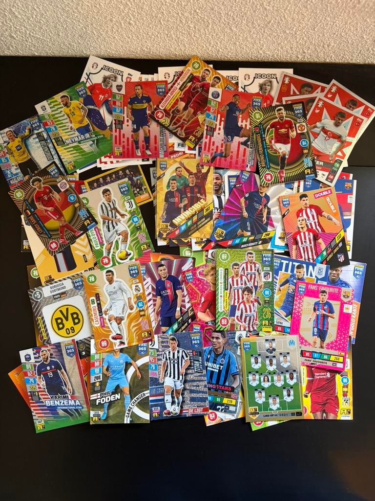 Zeldzame voetbal kaarten, Ophalen, Zo goed als nieuw, Meerdere plaatjes