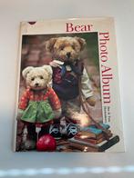 Bear Photo Album - Dee & Tom Hockenberry, ISBN 0875883583, Verzamelen, Beren en Cherished Teddies, Ophalen of Verzenden, Gebruikt