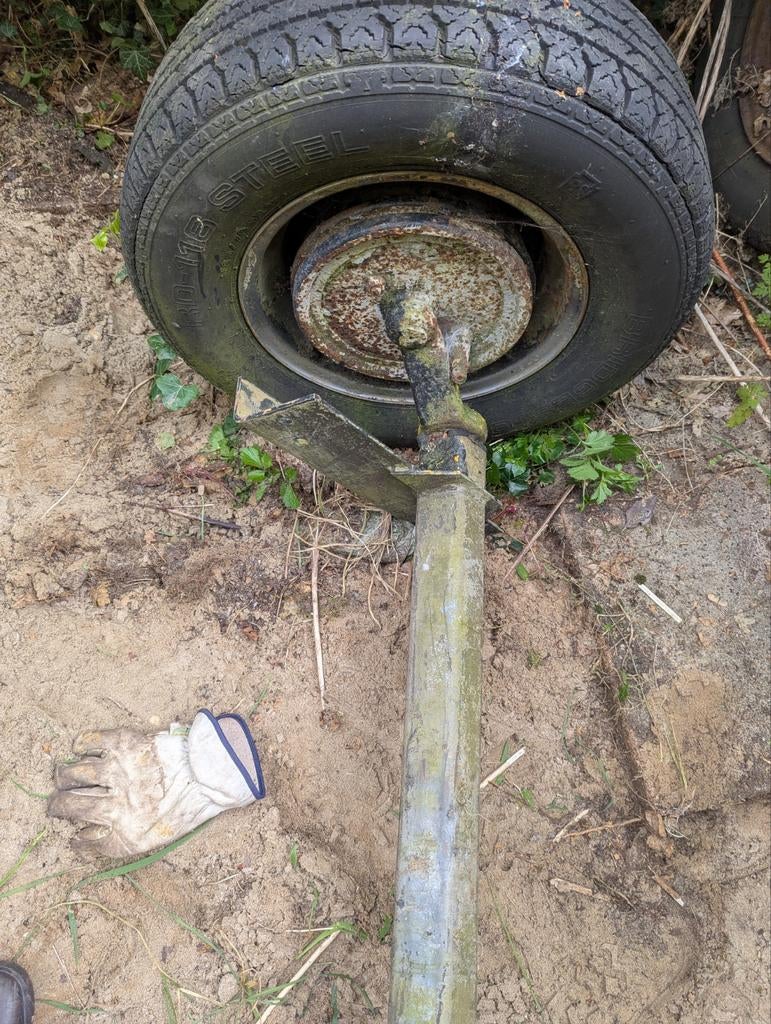 Aanhanger as gegalvaniseerd 850 kg, Ophalen