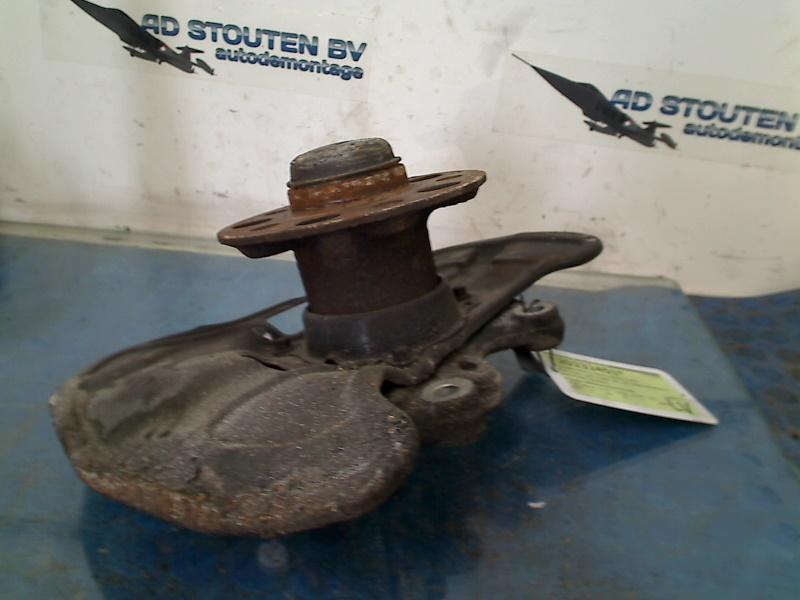 Fusee Links Voor Mercedes-Benz C Estate (S204) 2009, Gebruikt, Mercedes-Benz AG, Mercedes-Benz, Mercedesstraße 120, Stuttgart 70372, , Duitsland