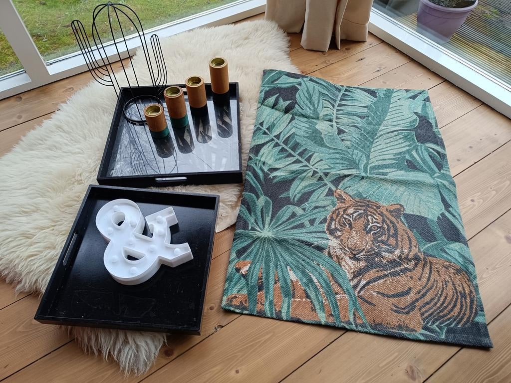 Decoratieve set: dienbladen, kaarsenhouders, cactus & kleed, Hout, Gebruikt, Meerkleurig, Ophalen of Verzenden