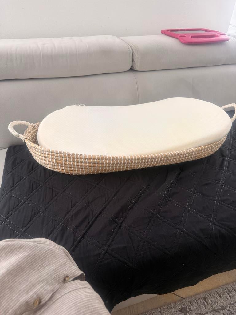 Mozes mand met matrasje, Ophalen, Gebruikt, Wieg