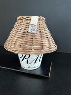Rivièra Maison waxinehouder met rattan lampenkap, Overige materialen, Wit, Ophalen of Verzenden, Zo goed als nieuw